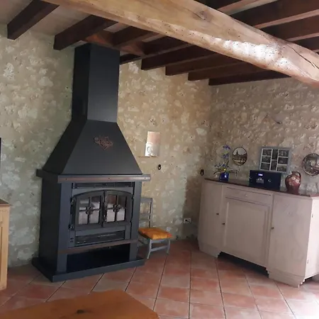 펜션 Charmante Maison En Foret Pres D'eymet, Animaux Admis - Fr-1-616-247