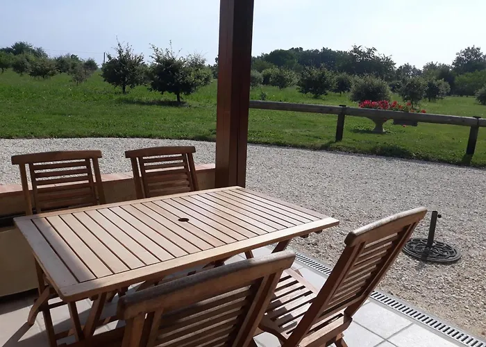 Charmante Maison En Foret Pres D'eymet, Animaux Admis - Fr-1-616-247 בית נופש